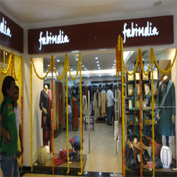 hollister india stores chandigarh